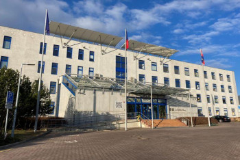 Zřízení veřejné vysoké školy v Karlovarském kraji je nezbytné Zřízení veřejné vysoké školy v Karlovarském kraji je nezbytné